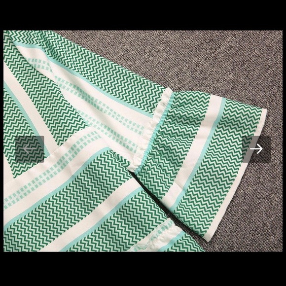 Chic Color Block Print Bell Cuff Sleeve Mini Dress - Picture 7 of 11